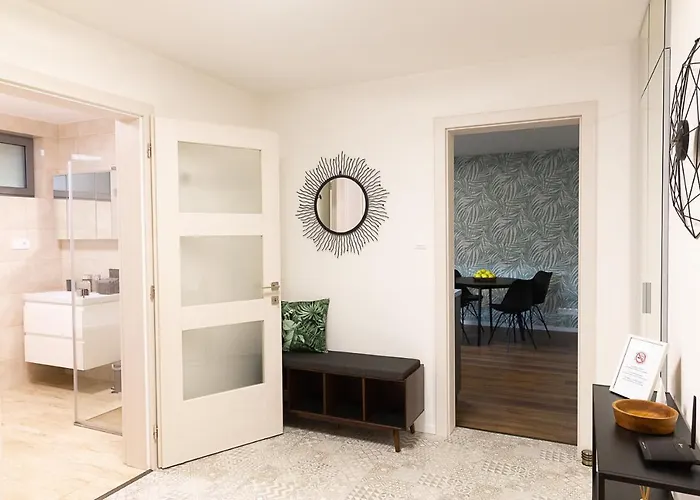 Garden * ليفيتسا